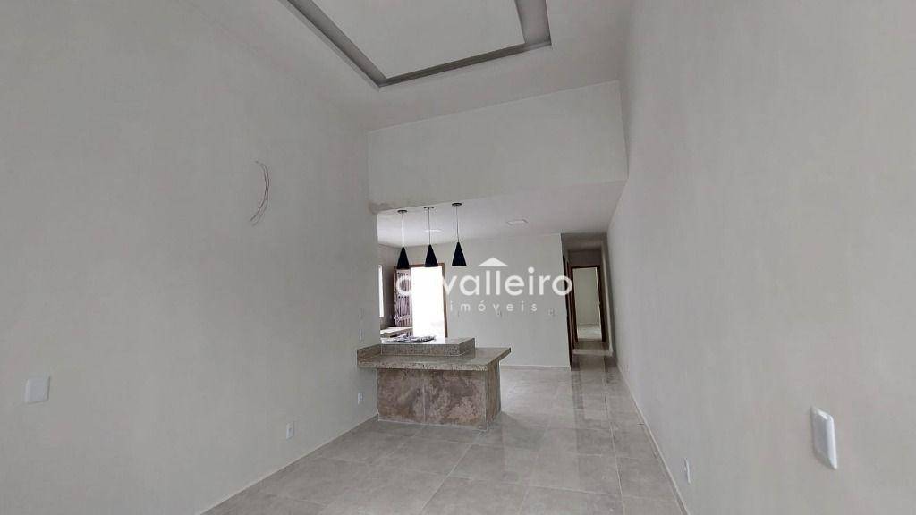 Casa à venda com 2 quartos, 88m² - Foto 4