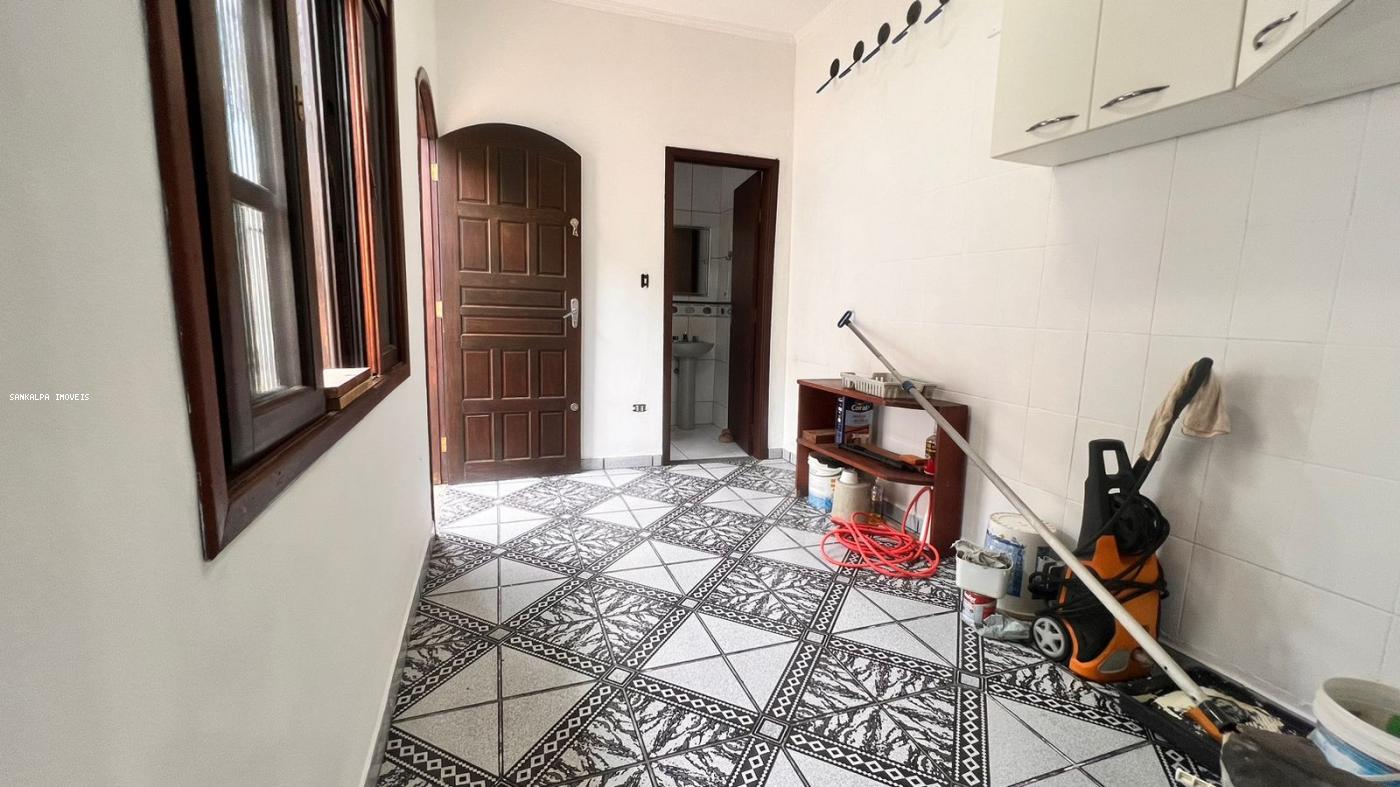 Casa à venda com 3 quartos, 252m² - Foto 14