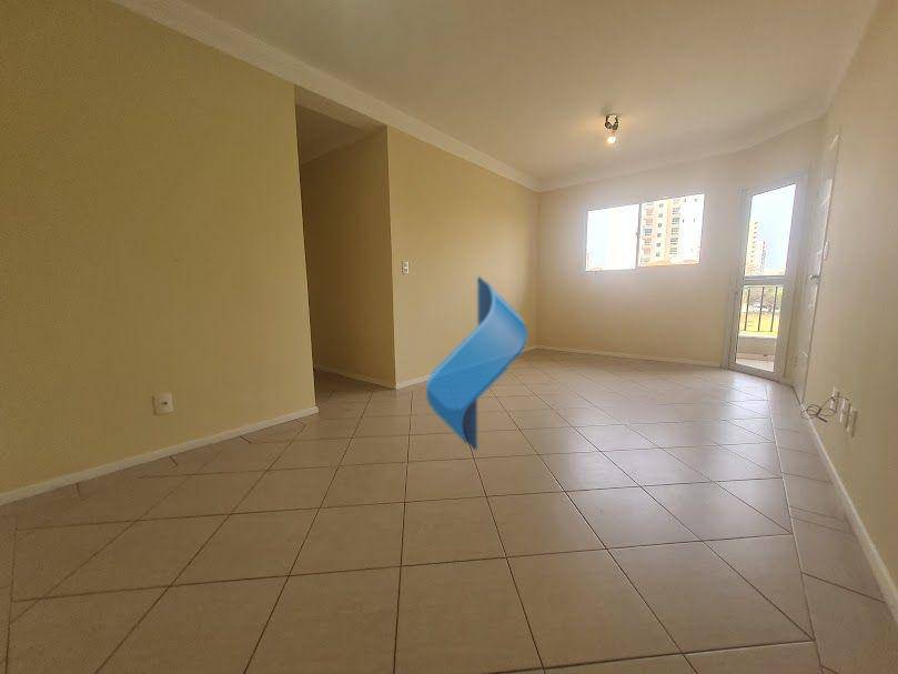 Apartamento para alugar com 2 quartos, 93m² - Foto 5