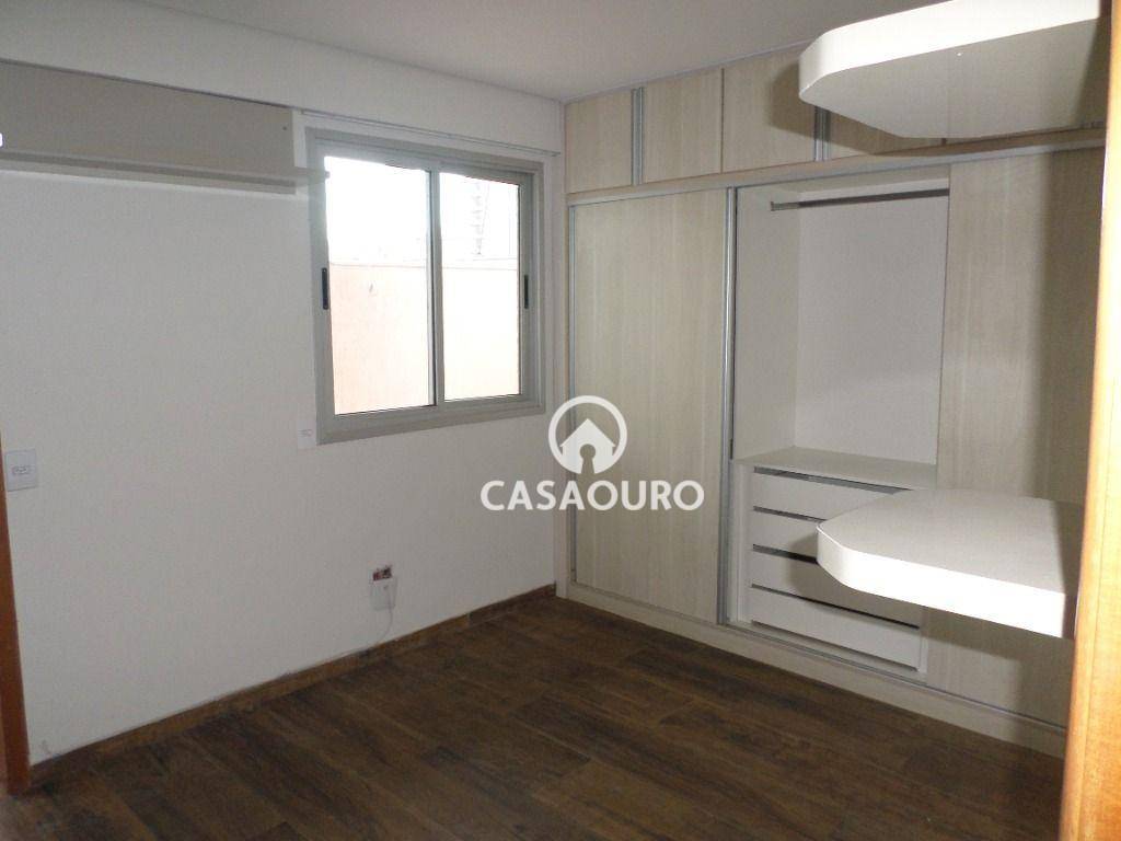 Apartamento à venda com 3 quartos, 160m² - Foto 23