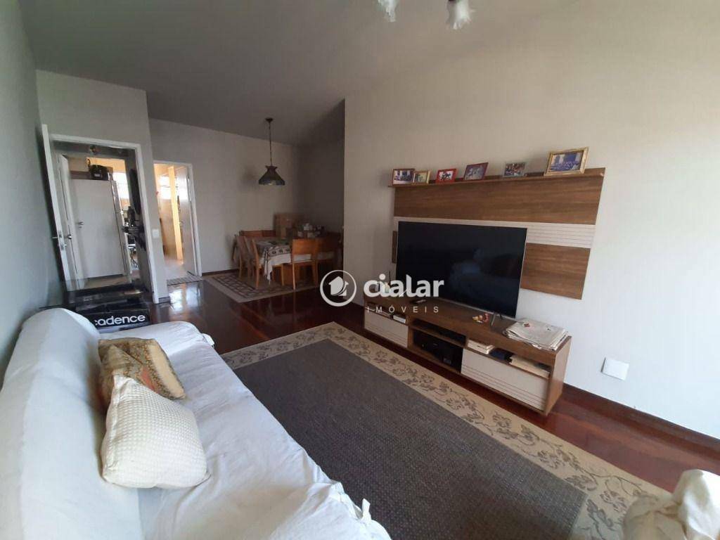 Apartamento à venda com 2 quartos, 90m² - Foto 1