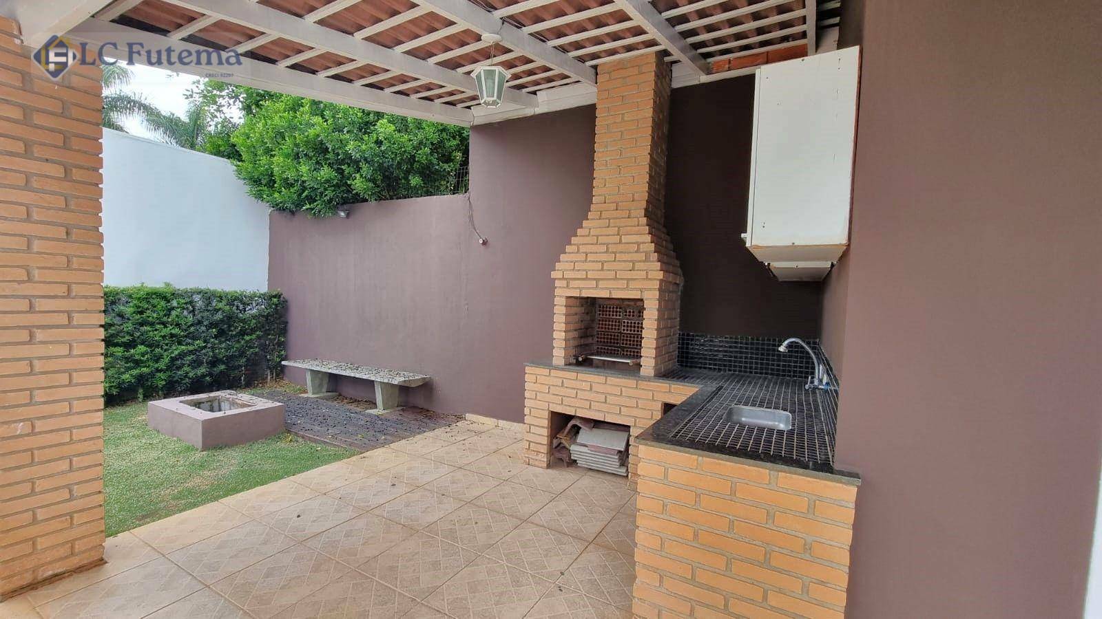 Casa de Condomínio à venda e aluguel com 3 quartos, 210m² - Foto 23