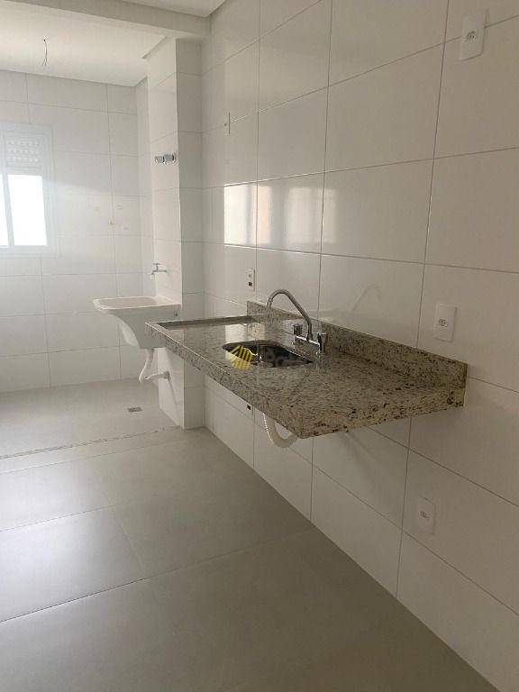 Apartamento à venda com 2 quartos, 62m² - Foto 16