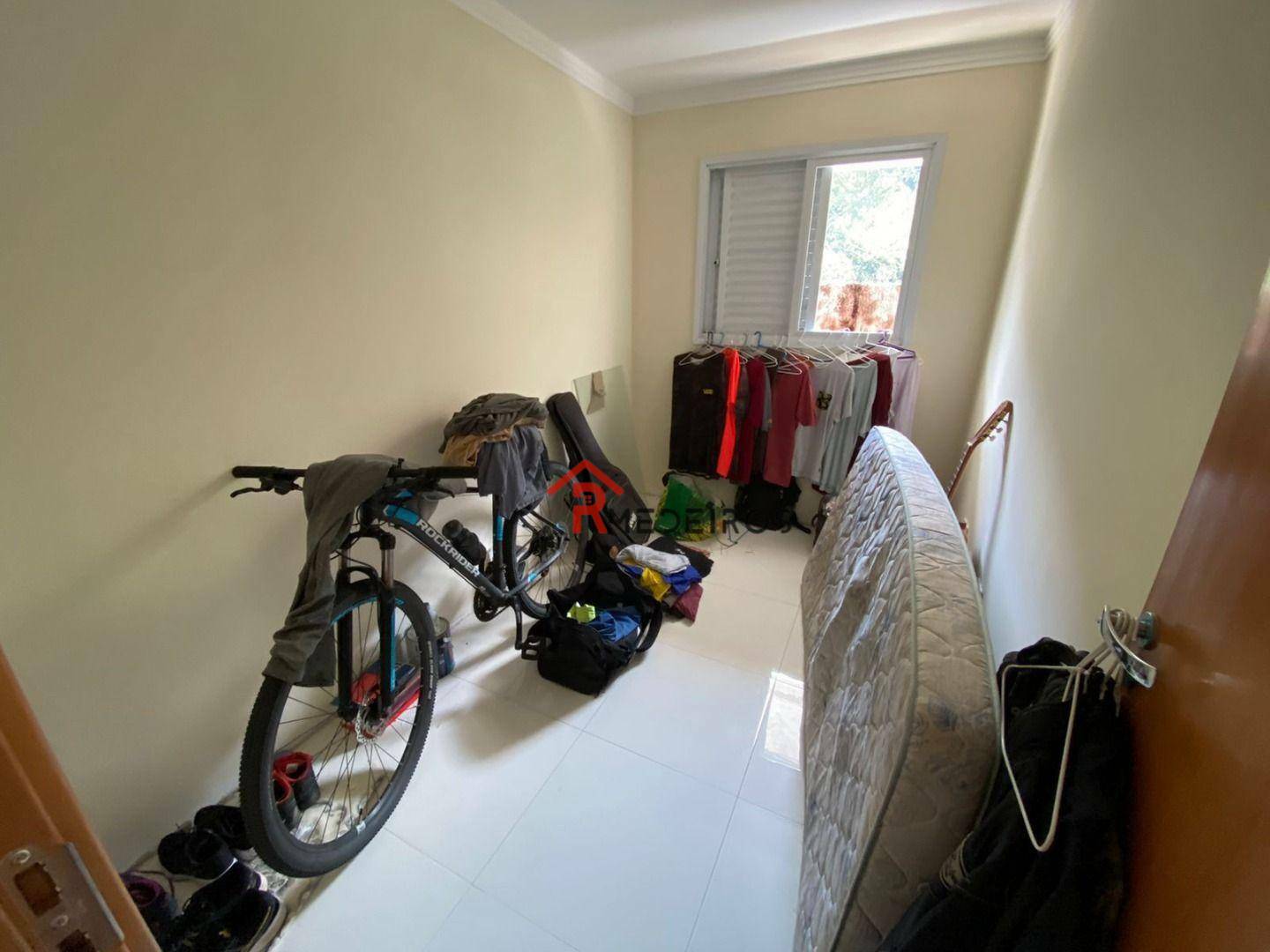 Apartamento à venda com 2 quartos, 65m² - Foto 13