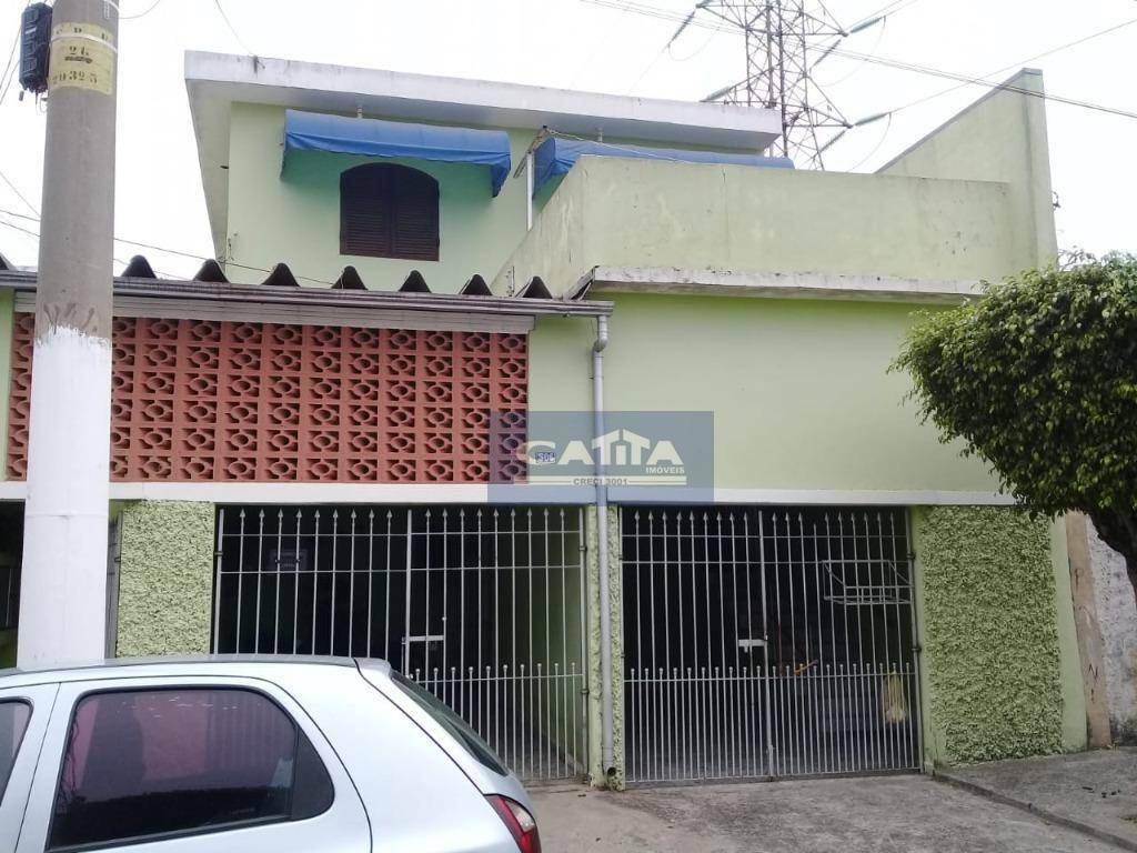 Sobrado à venda com 4 quartos, 211m² - Foto 1