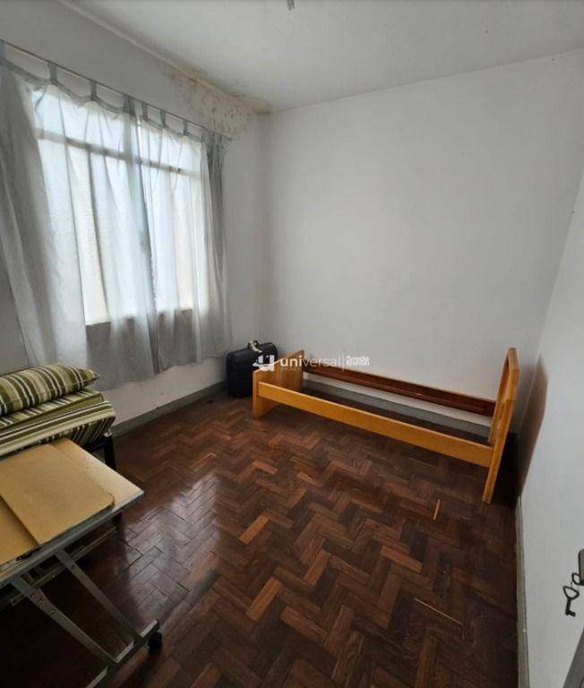 Casa para alugar com 2 quartos, 350m² - Foto 7