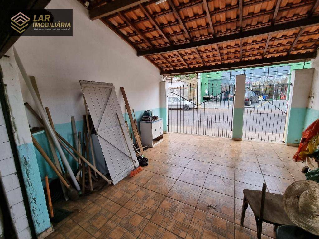 Casa à venda com 2 quartos, 190m² - Foto 32