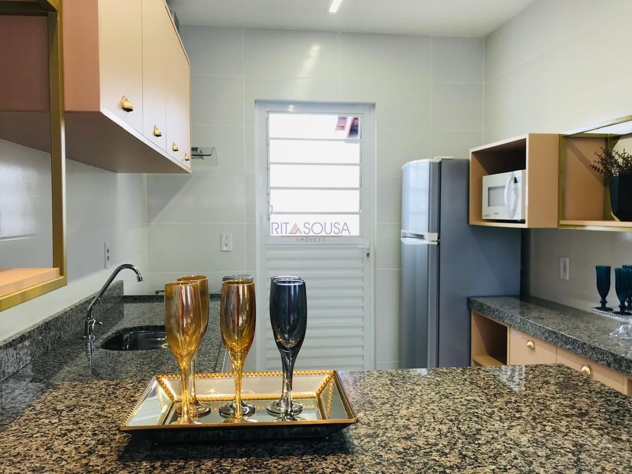 Casa à venda com 3 quartos, 77m² - Foto 32