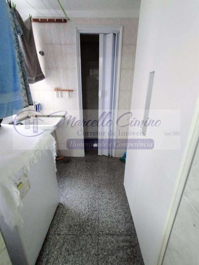 Apartamento à venda com 2 quartos, 70m² - Foto 14