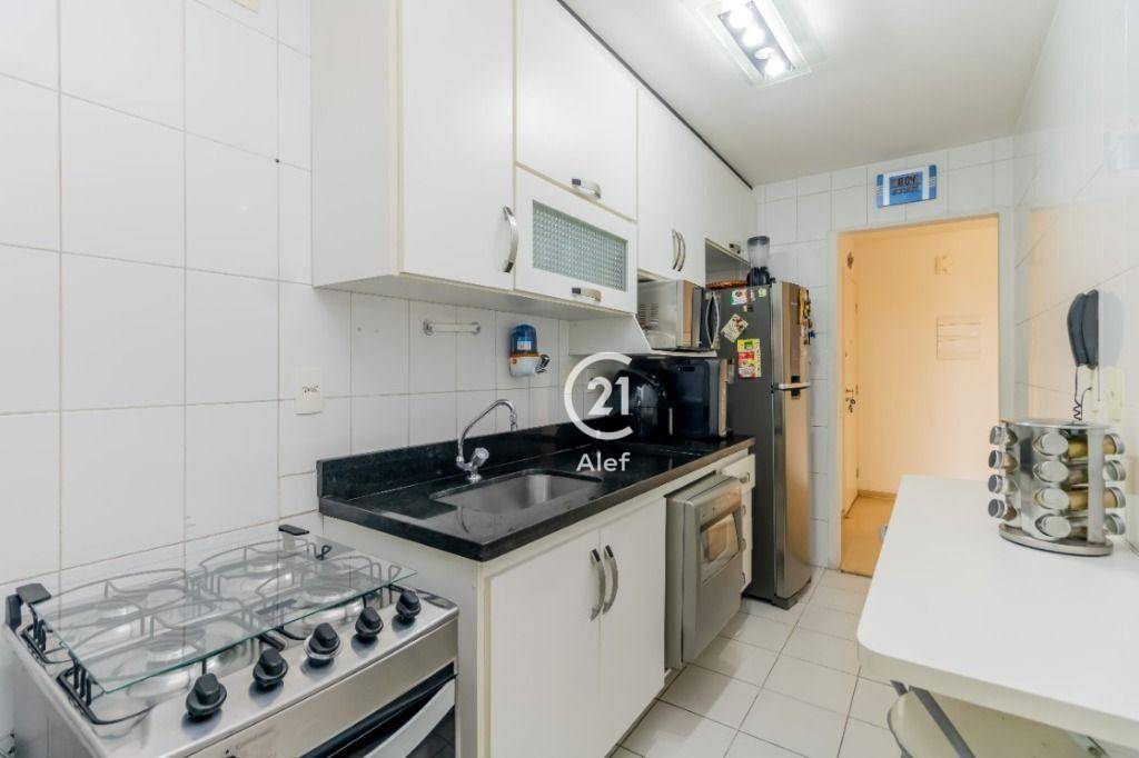 Apartamento à venda com 3 quartos, 107m² - Foto 5