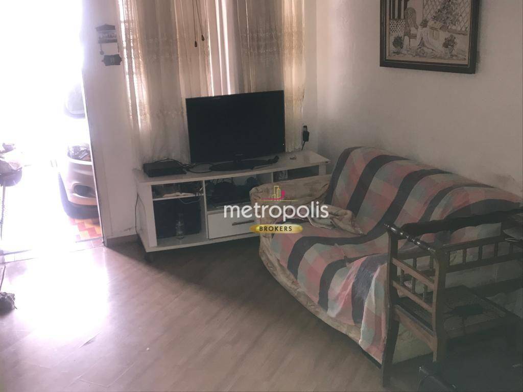 Casa à venda com 3 quartos, 200m² - Foto 2