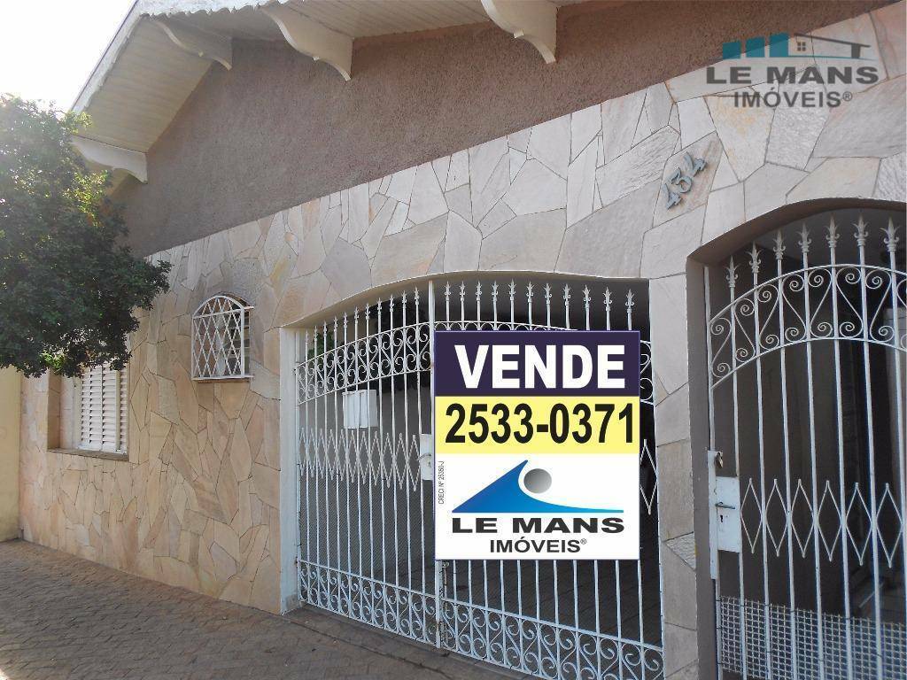 Casa à venda com 3 quartos, 54m² - Foto 1