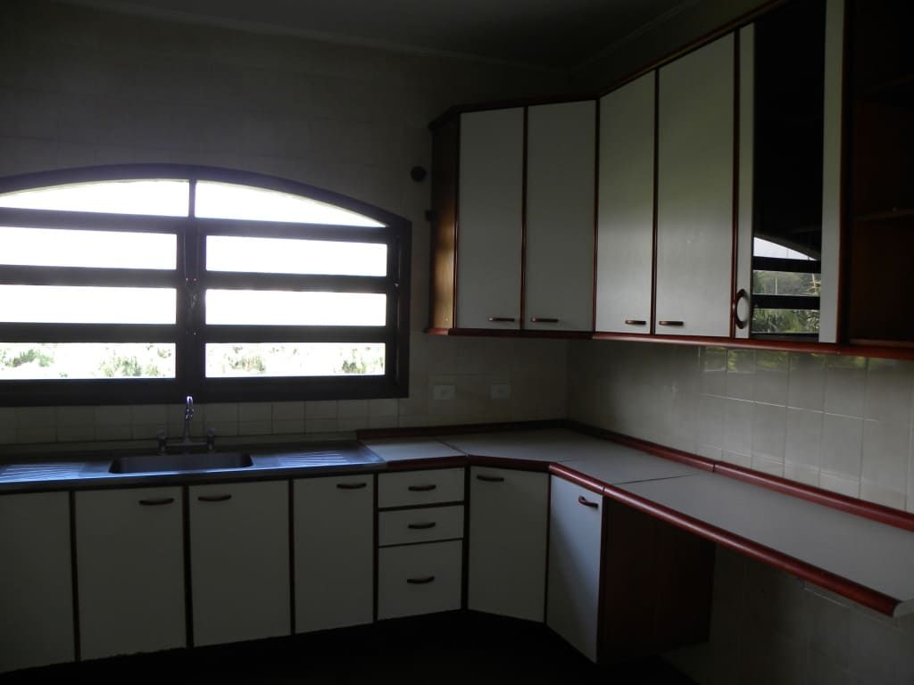 Casa de Condomínio para alugar com 3 quartos, 282m² - Foto 10