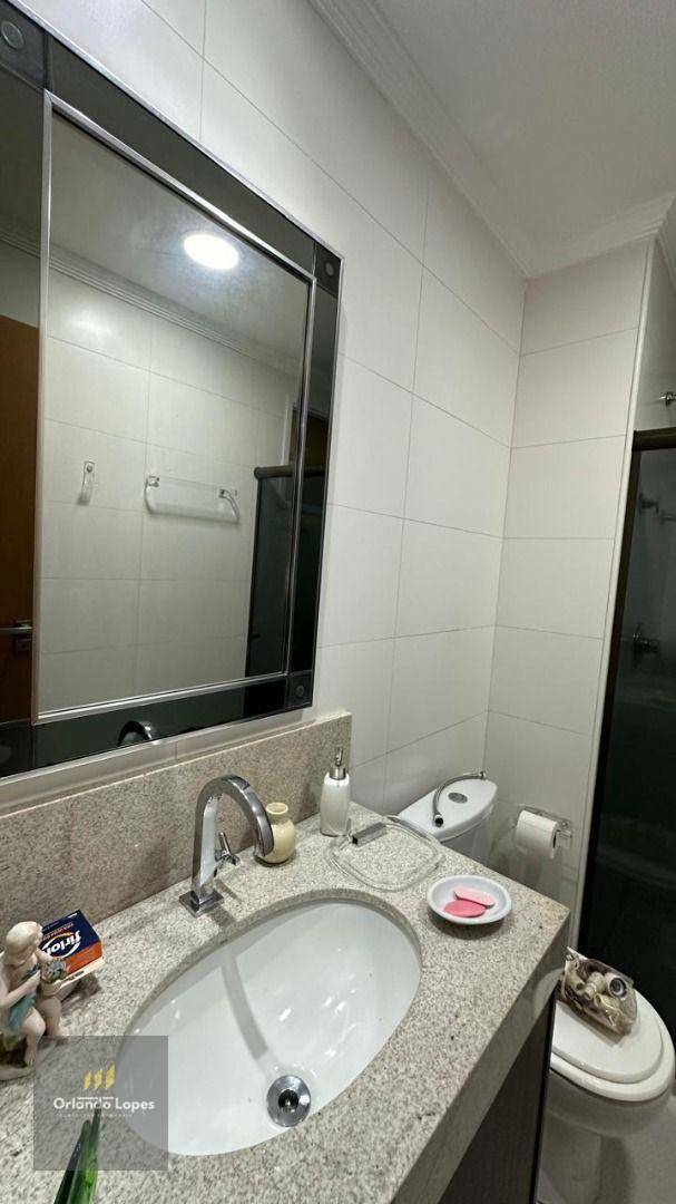 Apartamento à venda com 4 quartos, 258m² - Foto 4