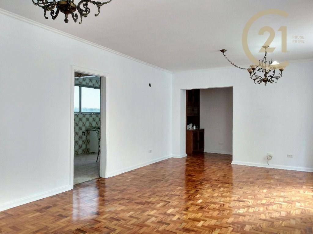 Apartamento à venda com 3 quartos, 127m² - Foto 4