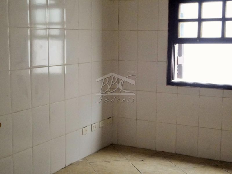 Casa à venda com 3 quartos, 250m² - Foto 15