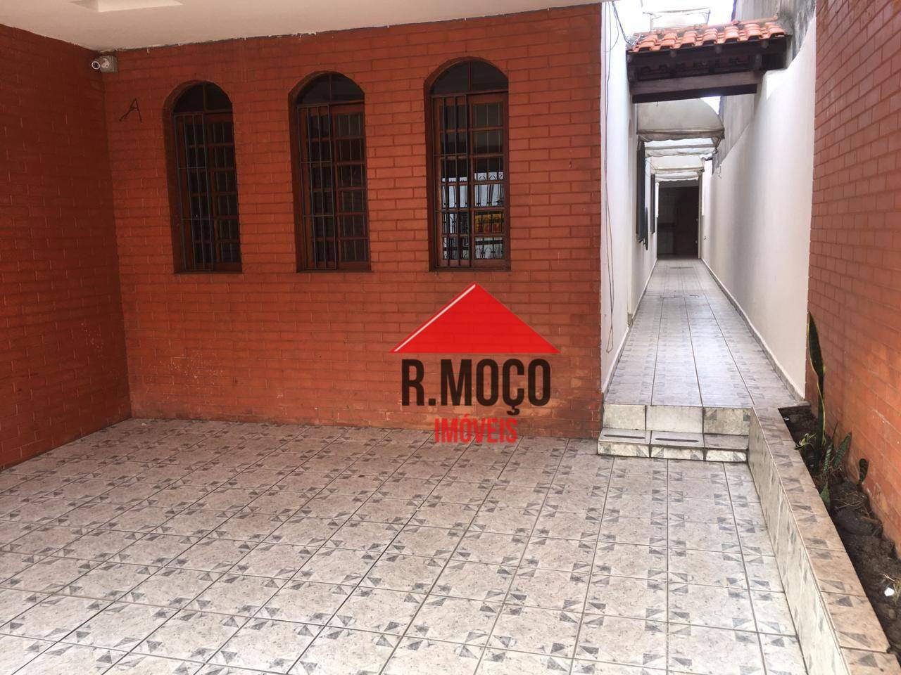 Sobrado à venda com 3 quartos, 153m² - Foto 1