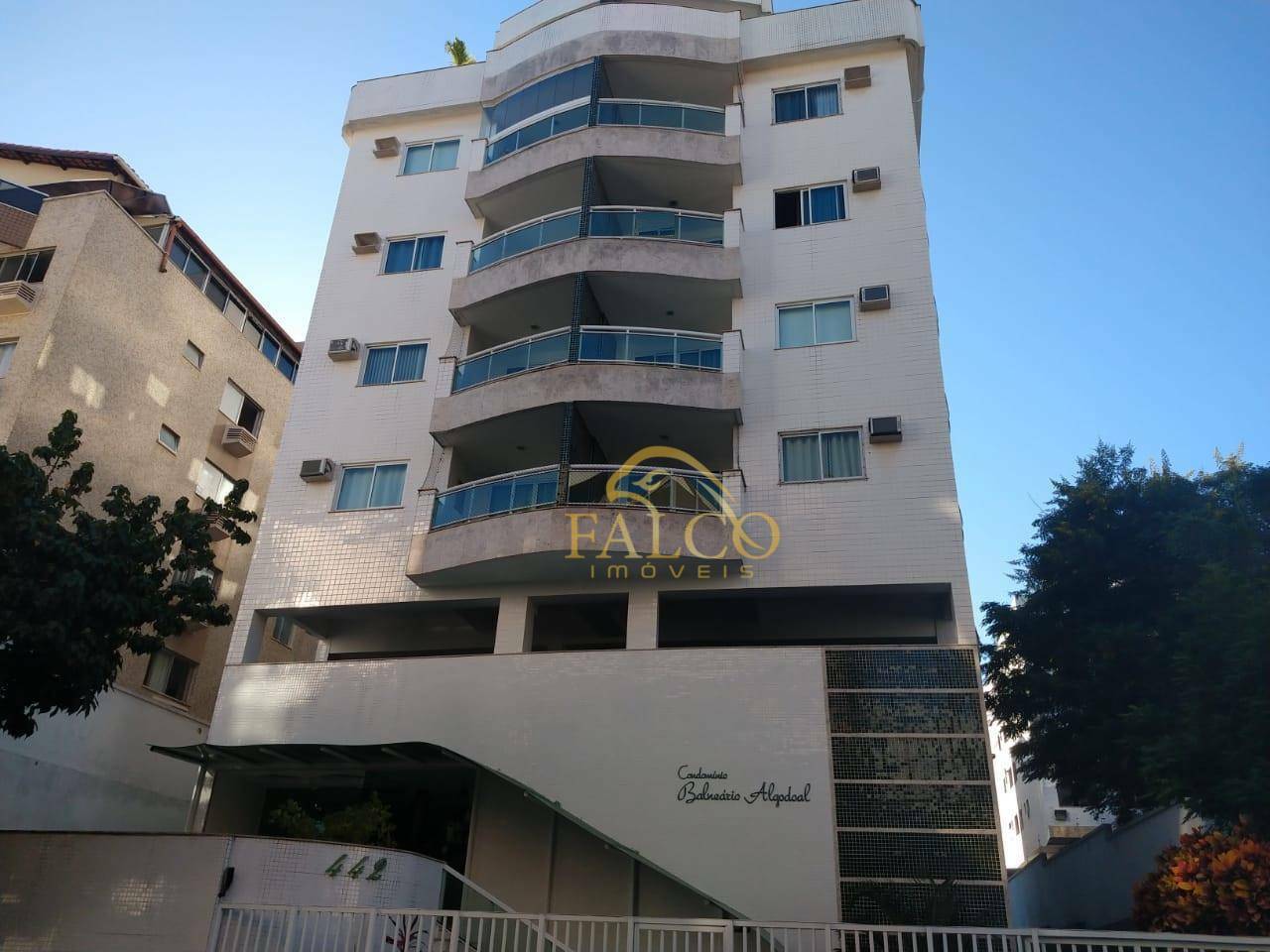 Apartamento à venda com 3 quartos, 128m² - Foto 1