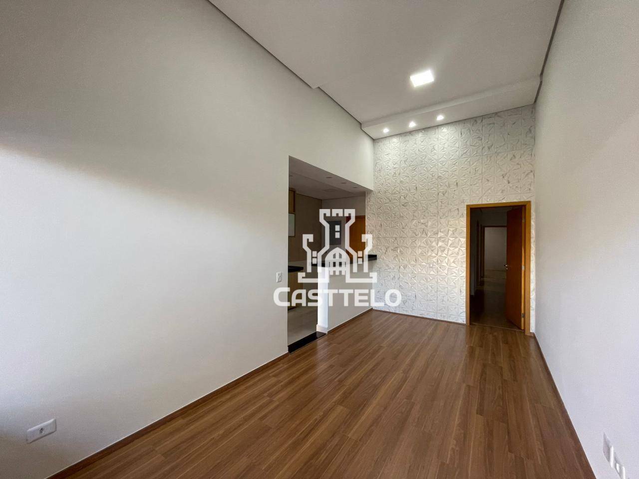 Casa à venda e aluguel com 3 quartos, 120m² - Foto 4