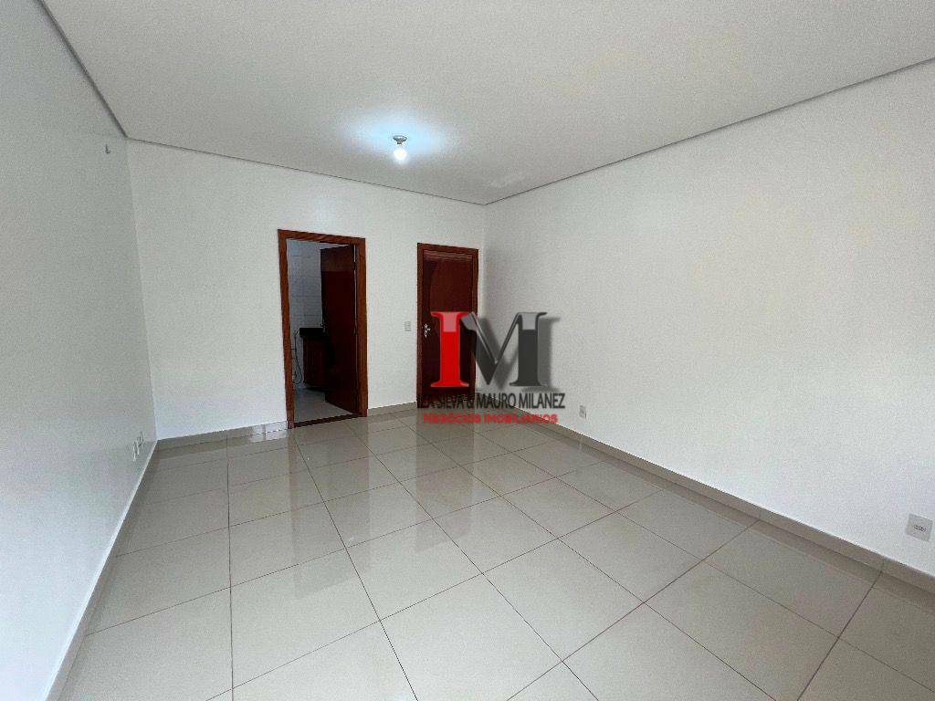 Apartamento para alugar com 2 quartos, 110M2 - Foto 12