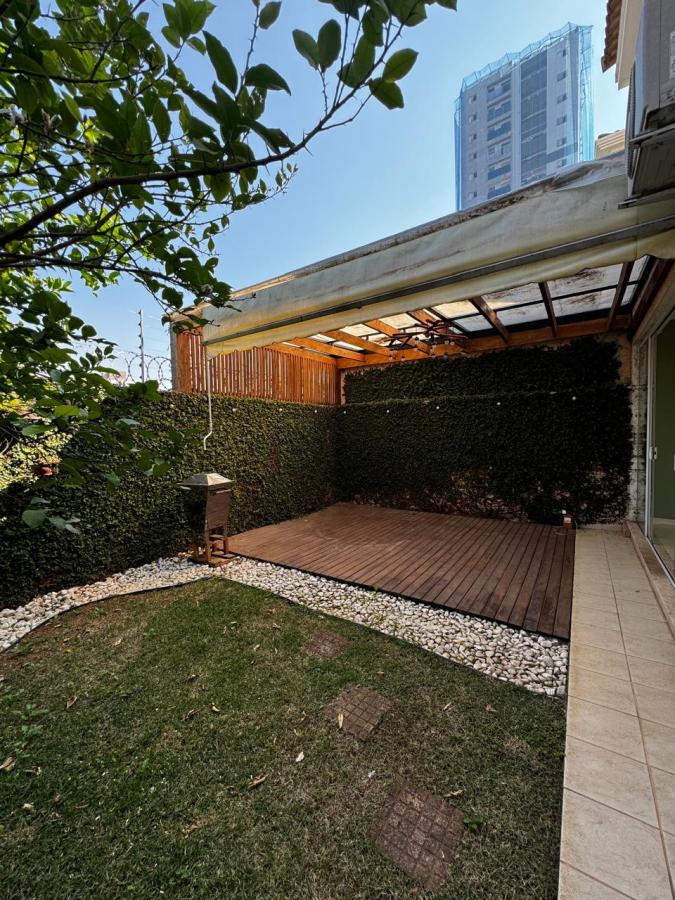 Casa de Condomínio para alugar com 4 quartos, 130m² - Foto 3