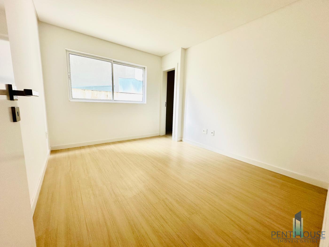 Apartamento à venda com 4 quartos, 160m² - Foto 15