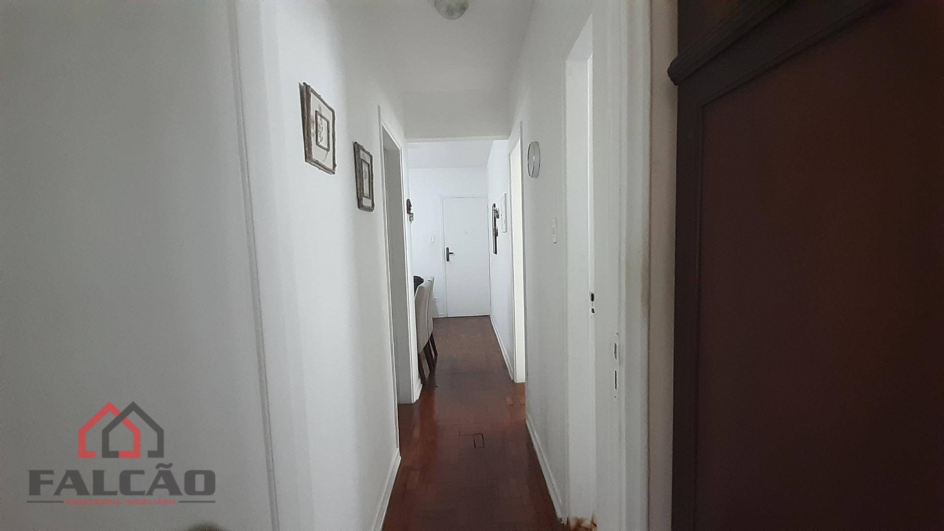 Apartamento à venda com 2 quartos, 62m² - Foto 3