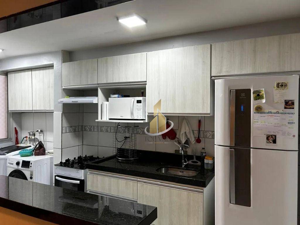 Apartamento para alugar com 2 quartos, 51m² - Foto 8