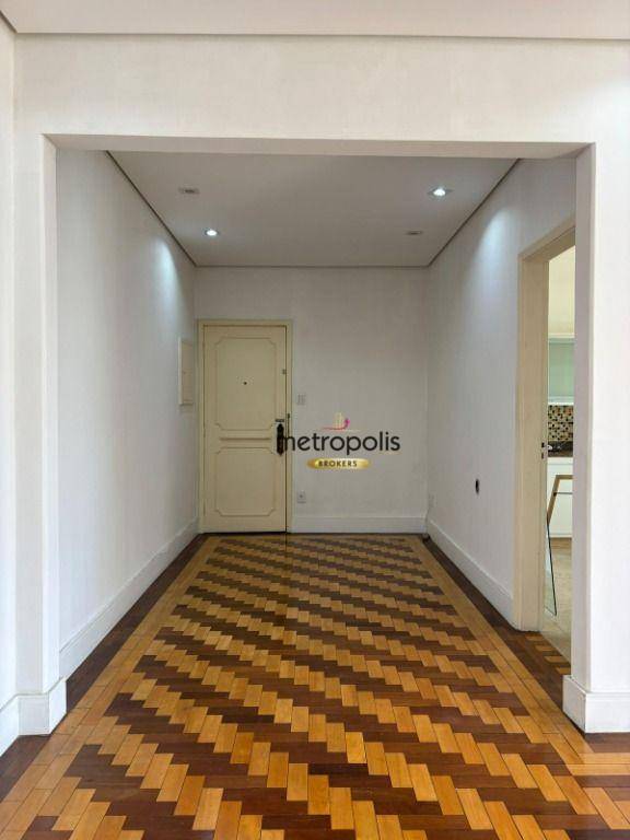 Apartamento para alugar com 3 quartos, 130m² - Foto 5