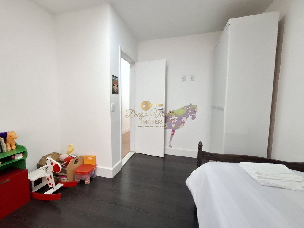 Casa de Condomínio à venda com 3 quartos, 390m² - Foto 19