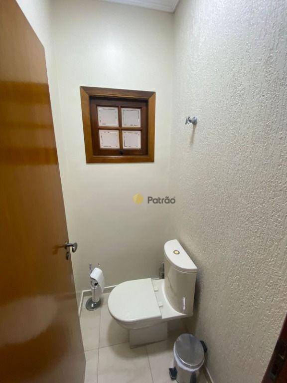 Casa de Condomínio à venda com 4 quartos, 410m² - Foto 37