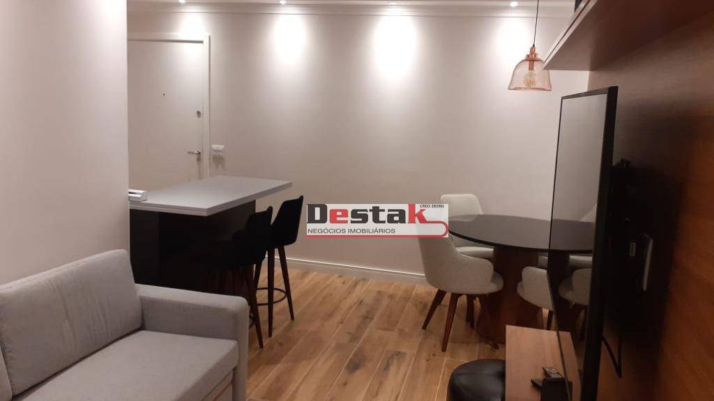 Apartamento à venda com 2 quartos, 58m² - Foto 1