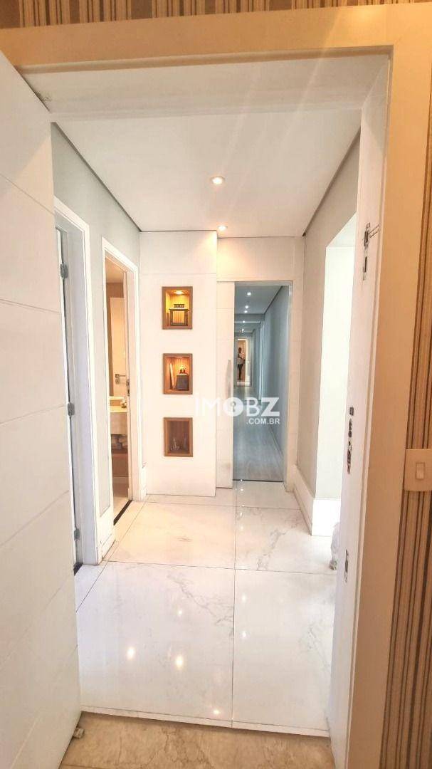 Apartamento à venda com 3 quartos, 175m² - Foto 17