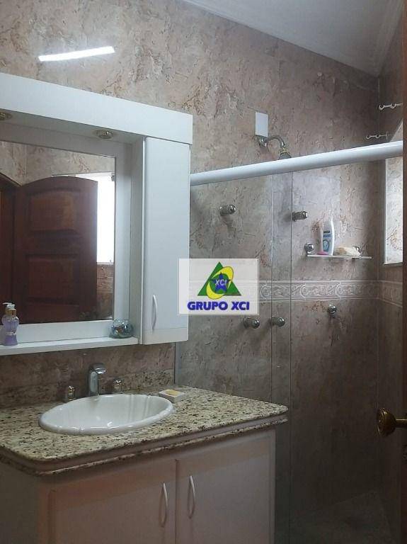 Casa à venda com 4 quartos, 550m² - Foto 10