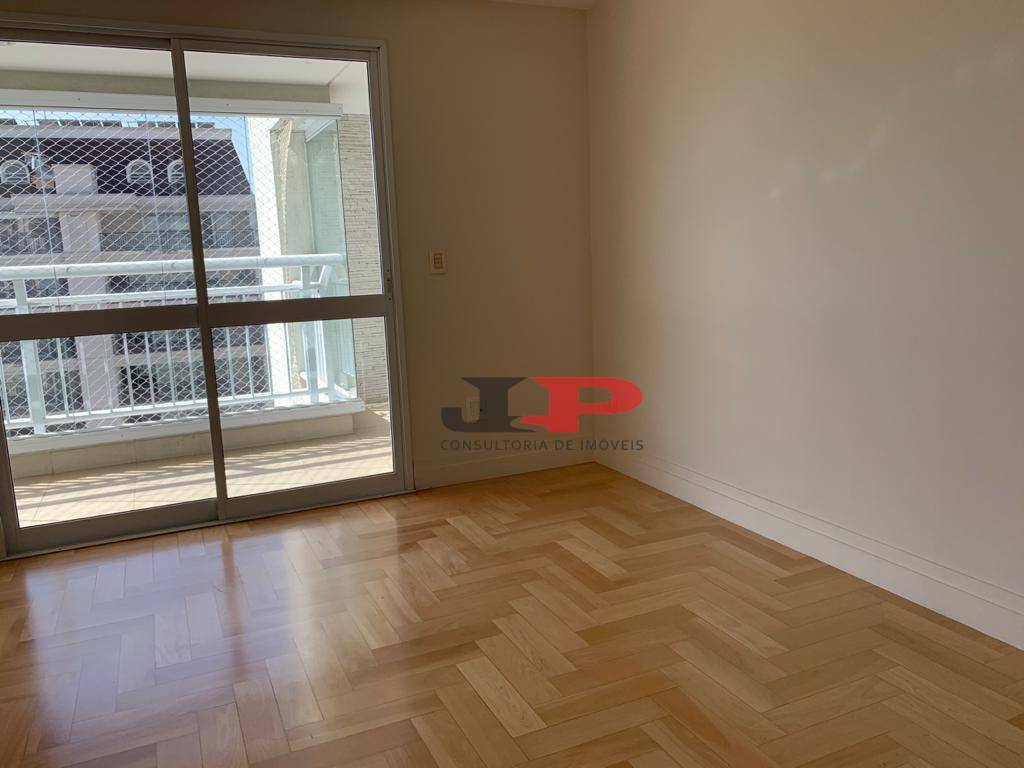 Apartamento à venda com 4 quartos, 248m² - Foto 18