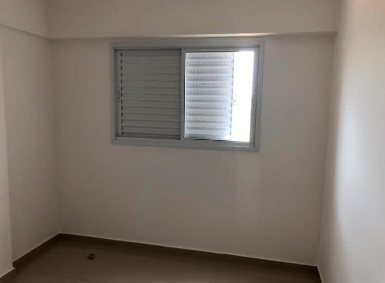 Apartamento à venda com 2 quartos, 60m² - Foto 2