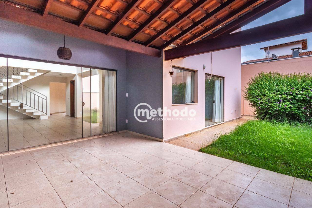 Casa à venda com 4 quartos, 268m² - Foto 25