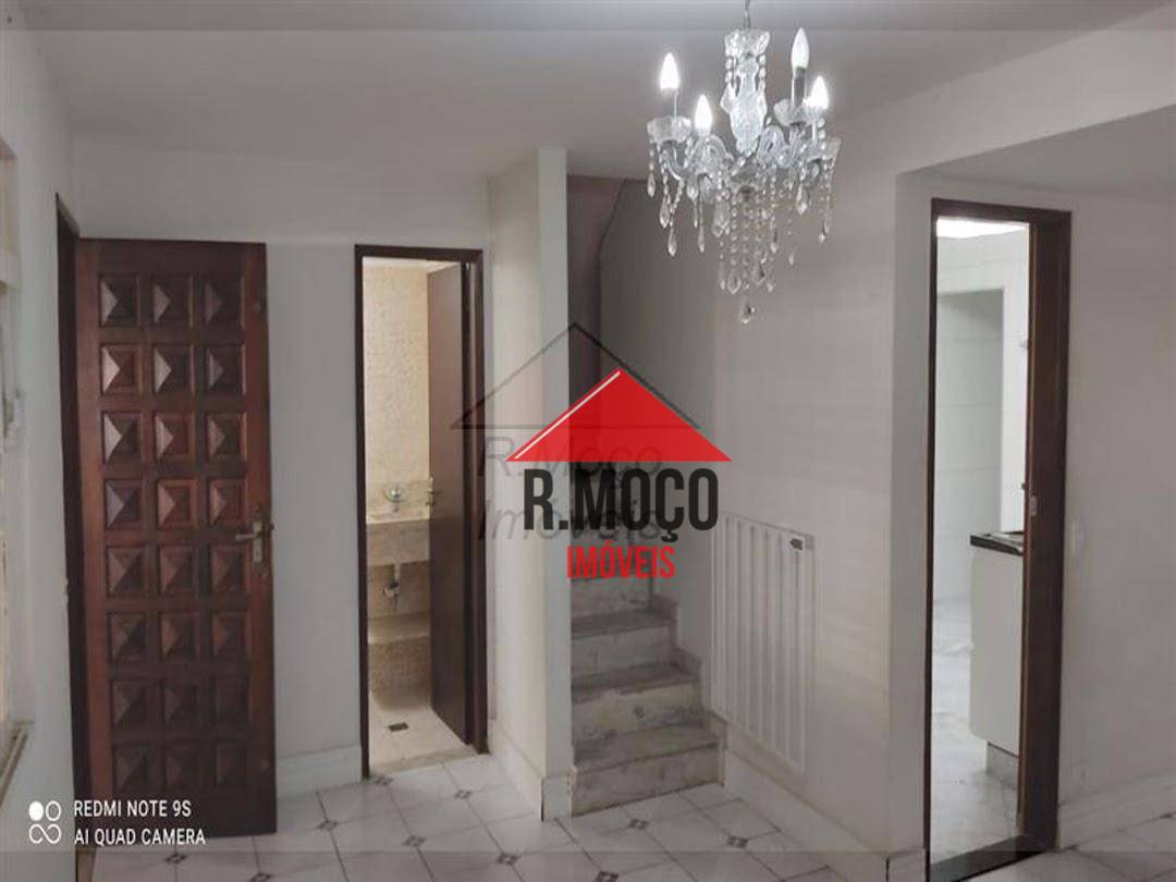 Sobrado à venda com 3 quartos, 100m² - Foto 4