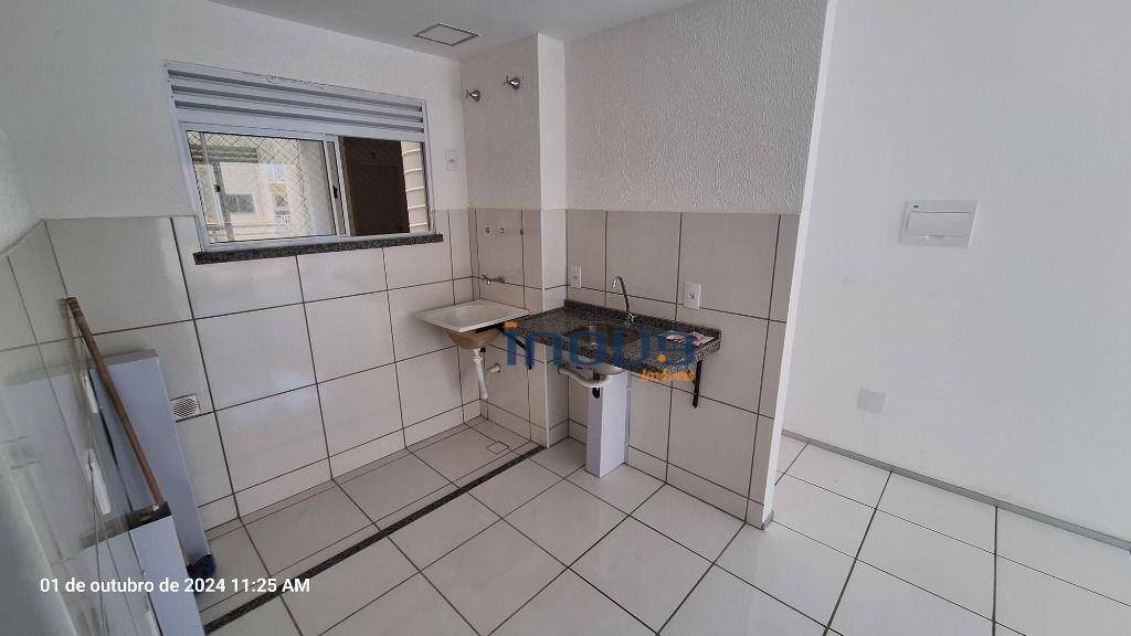 Apartamento à venda com 2 quartos, 43m² - Foto 4