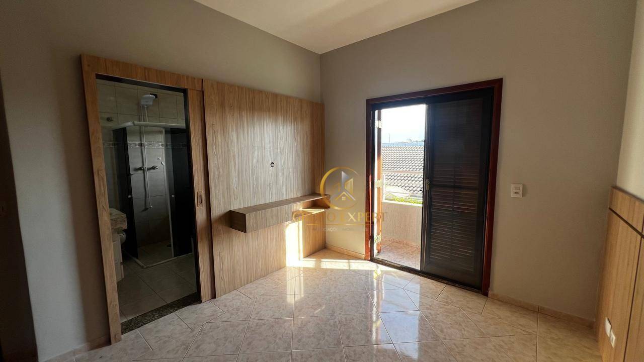 Sobrado à venda com 5 quartos, 309m² - Foto 11