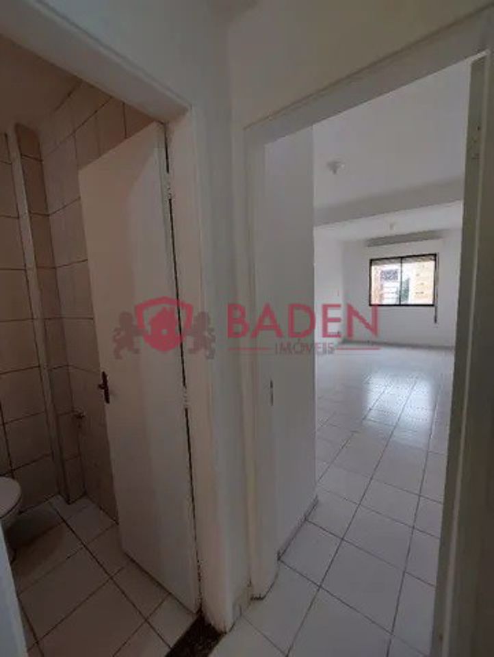 Apartamento à venda com 1 quarto, 42m² - Foto 5