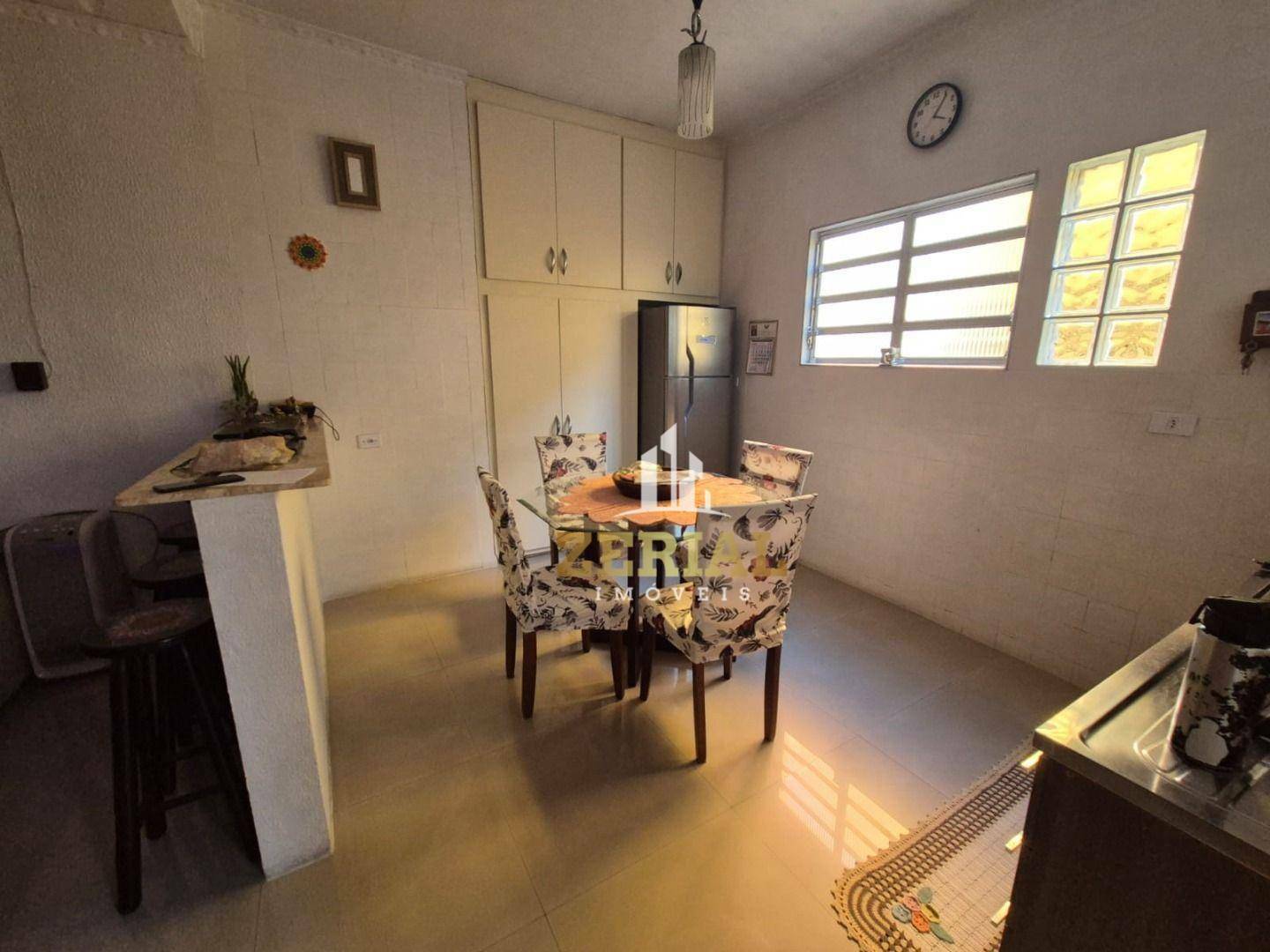 Casa à venda com 8 quartos, 350m² - Foto 5