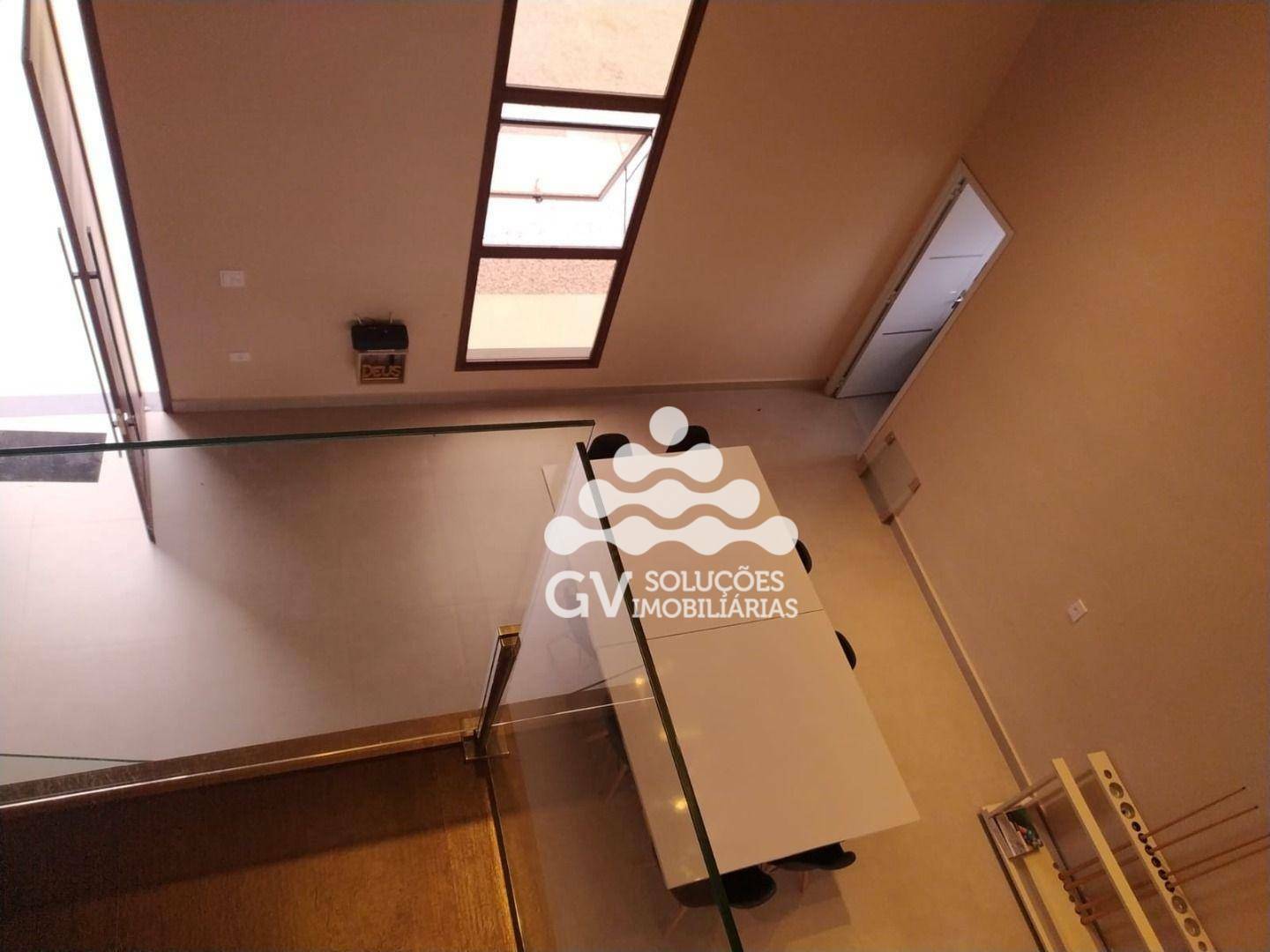 Casa de Condomínio à venda com 4 quartos, 225m² - Foto 14