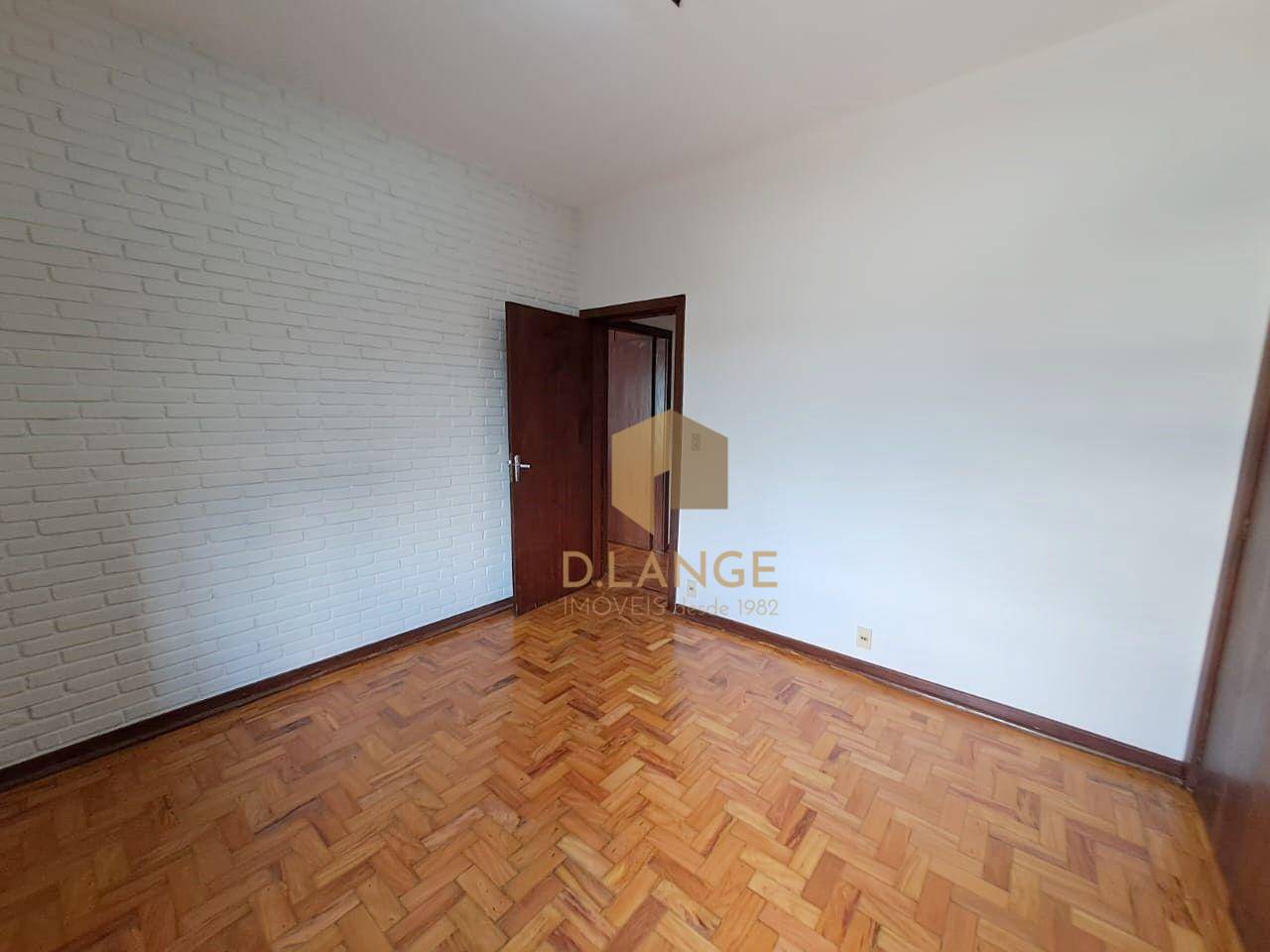 Casa para alugar com 4 quartos, 164m² - Foto 11