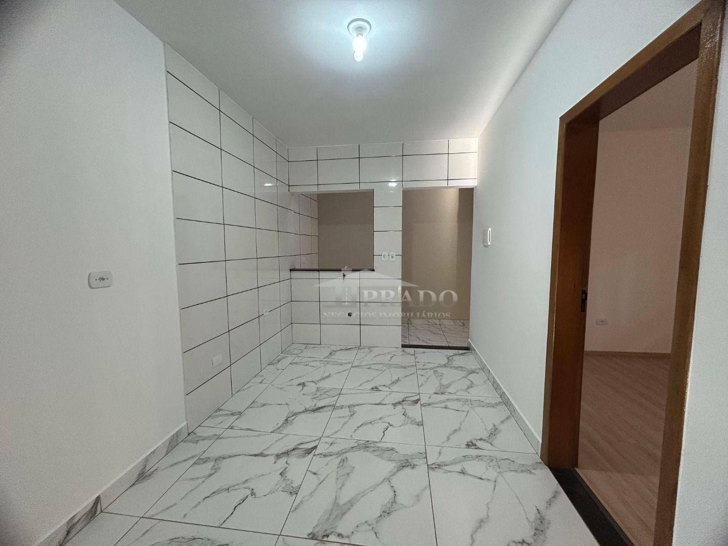 Casa para alugar com 3 quartos, 100m² - Foto 10