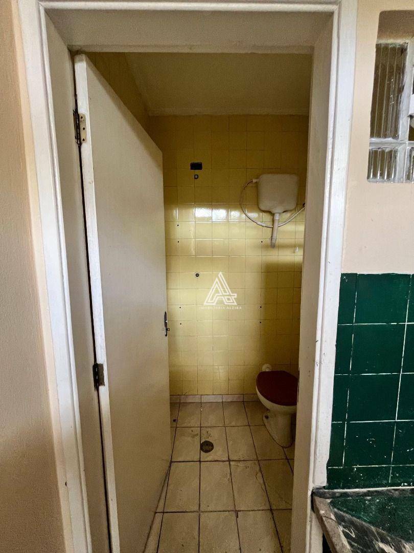 Sobrado à venda com 3 quartos, 250m² - Foto 54