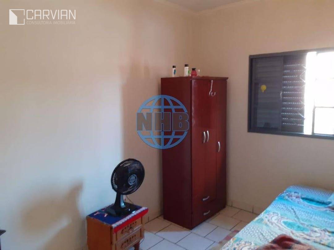 Casa à venda com 3 quartos, 189m² - Foto 15