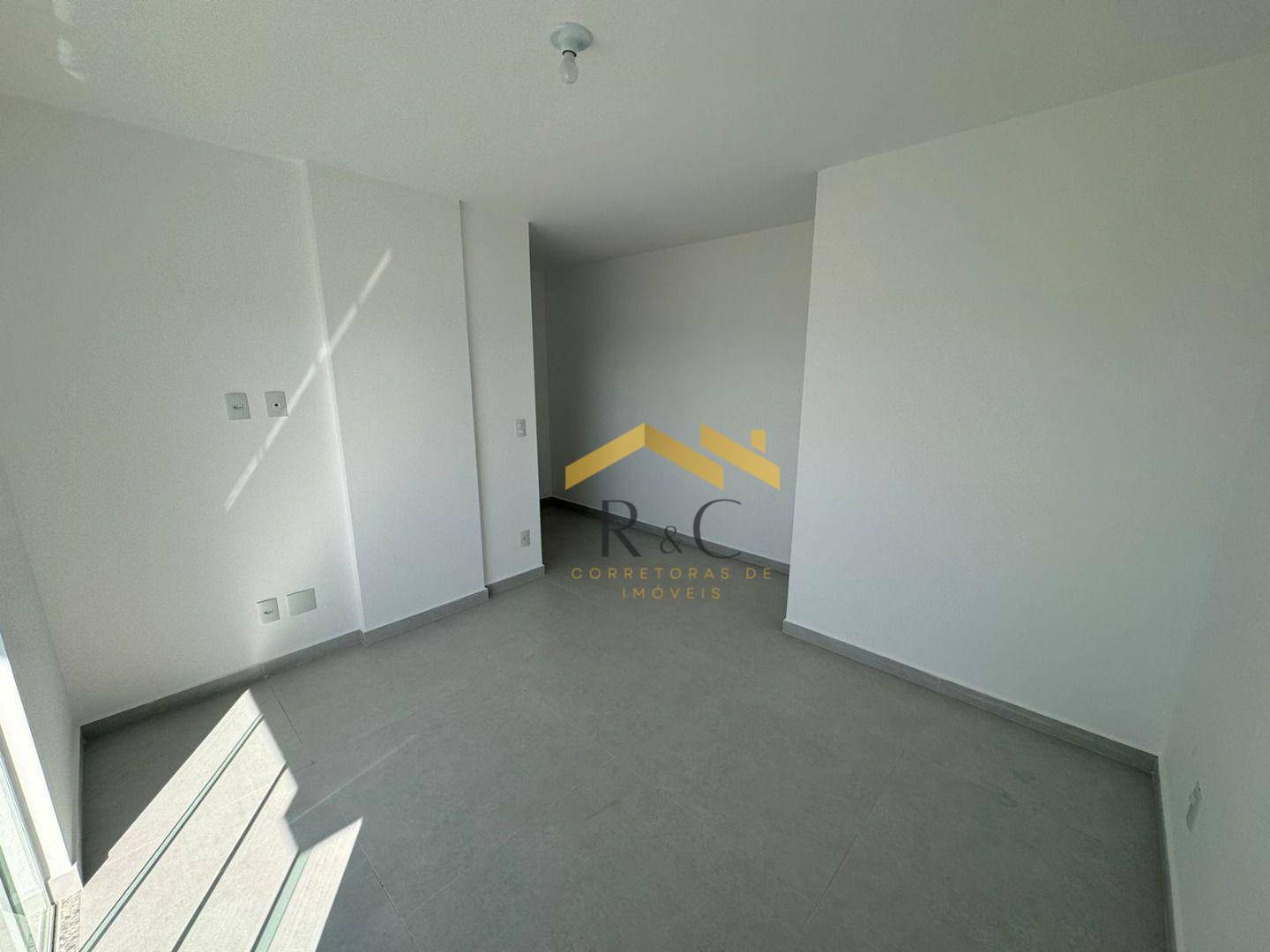 Apartamento à venda com 3 quartos, 115m² - Foto 20