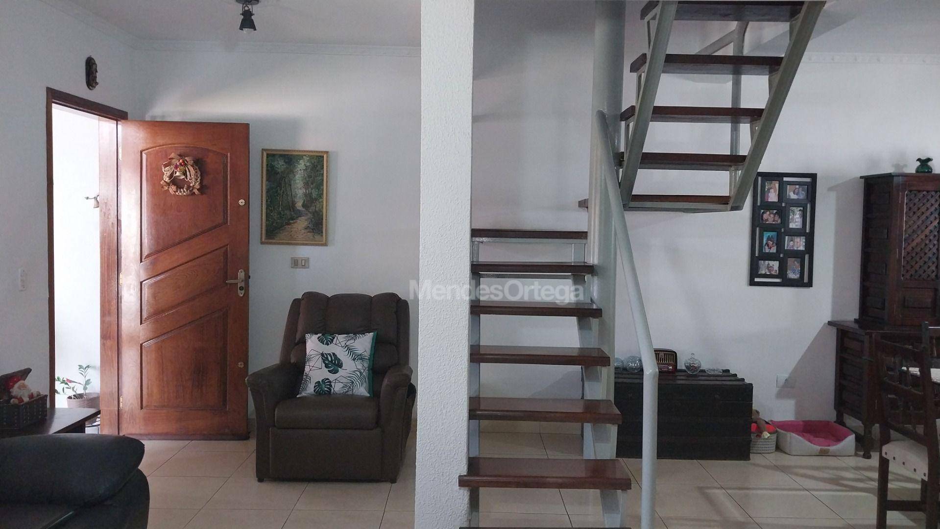 Casa à venda com 3 quartos, 99m² - Foto 7