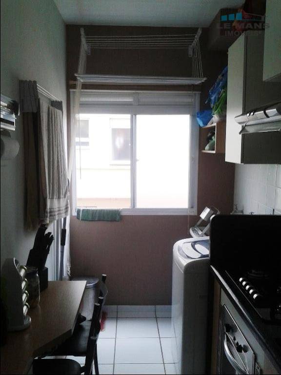 Apartamento à venda com 2 quartos, 54m² - Foto 15